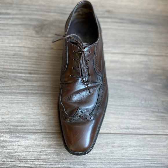 Salvatore Ferragamo Men’s Brown Leather Oxfords | 7 - Picture 4 of 13